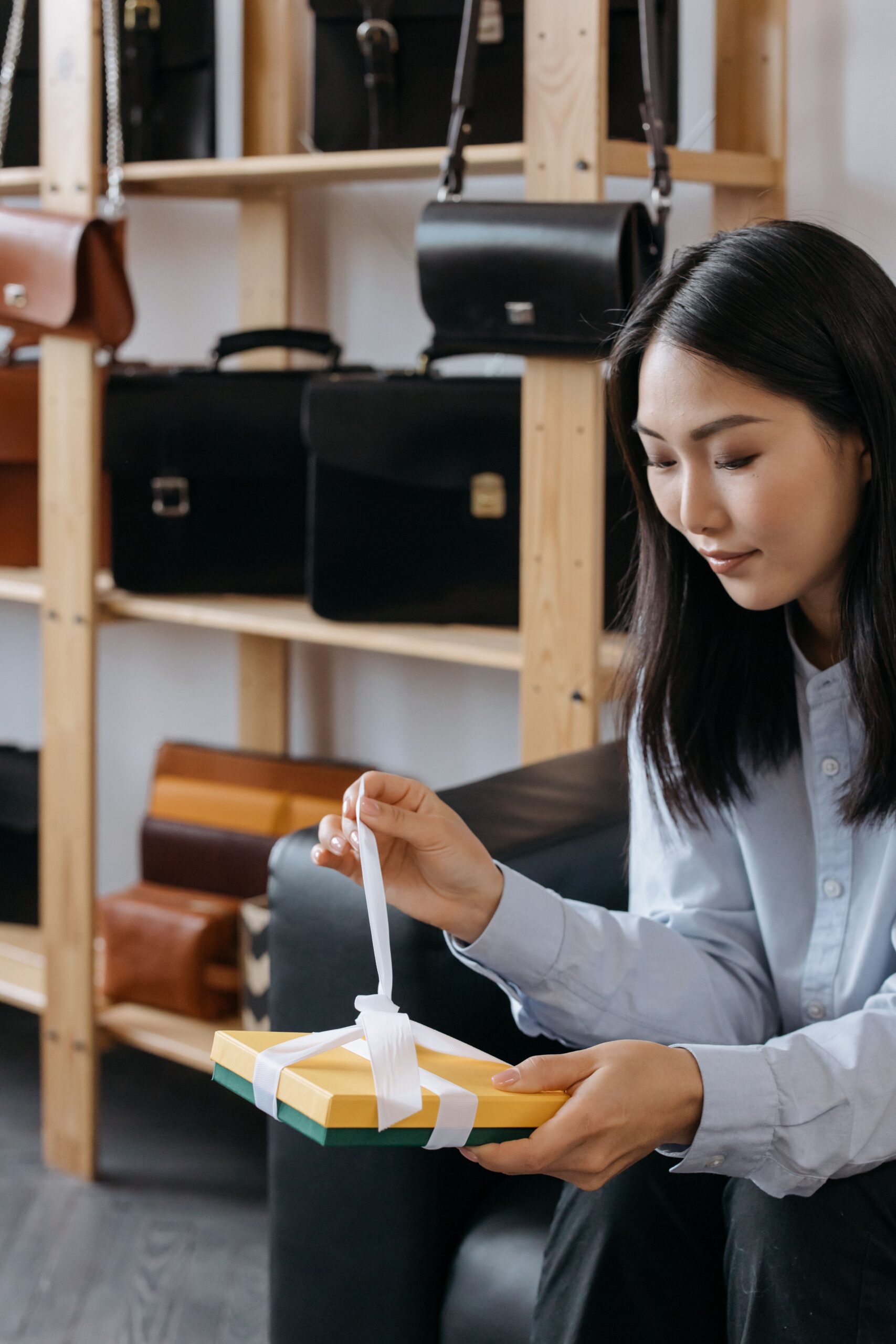 Christmas Gift Guide: Find His Bag
